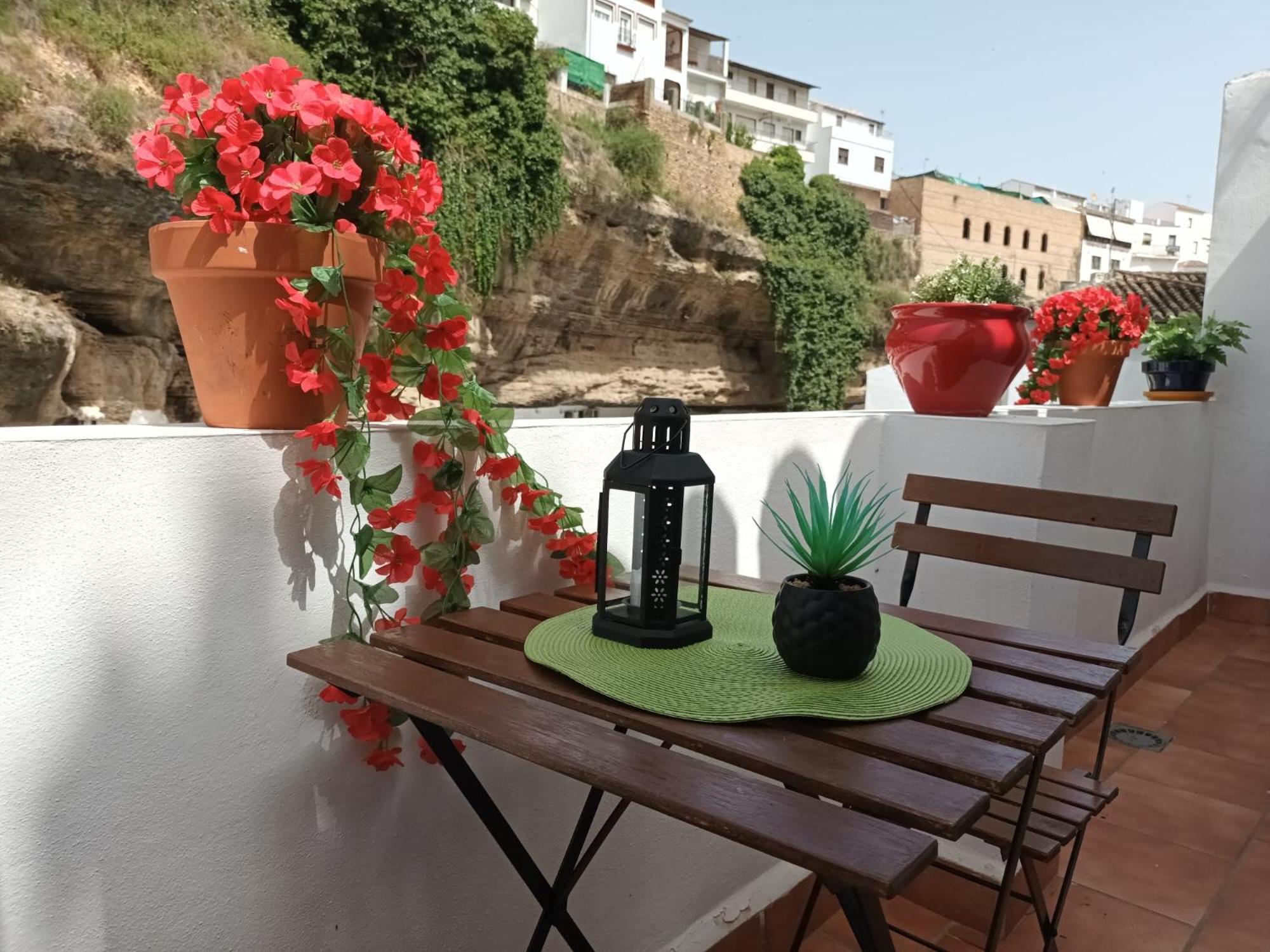 Vila Casa Bajo La Roca Setenil De Las Bodegas Exteriér fotografie